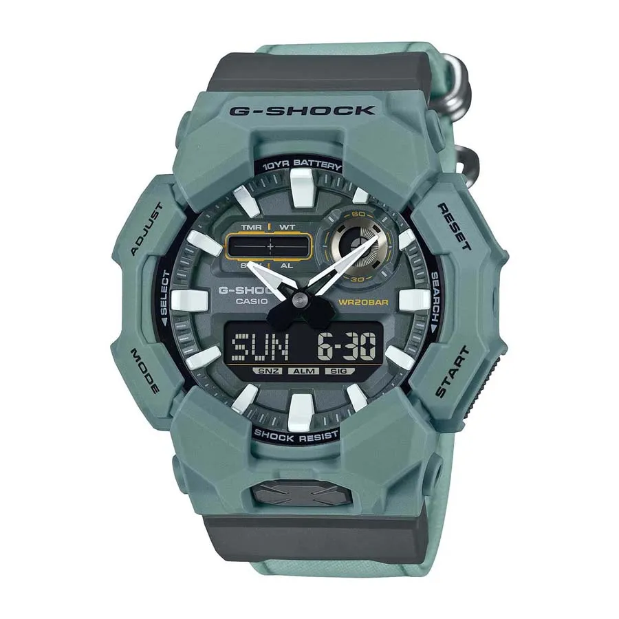 Casio G-Shock GA-010CE-2A  Фото 1