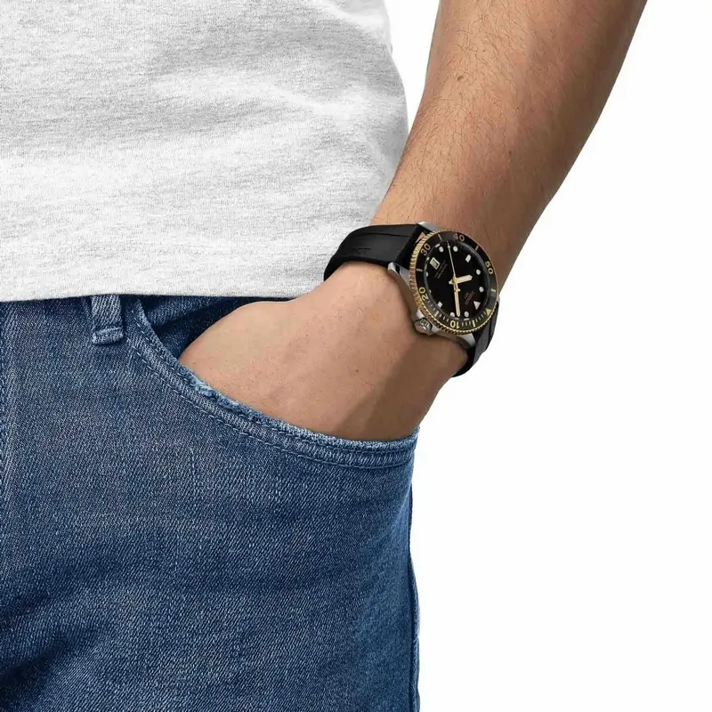 Tissot T1204102705100  Фото 2